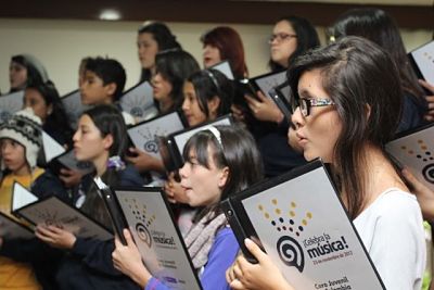 Niños y jóvenes de Colombia ¡A cantar!