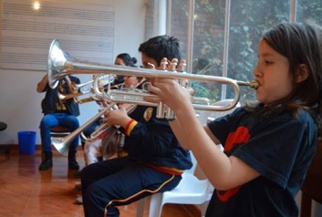 Municipios de Colombia recibirán dotación de instrumentos musicales 