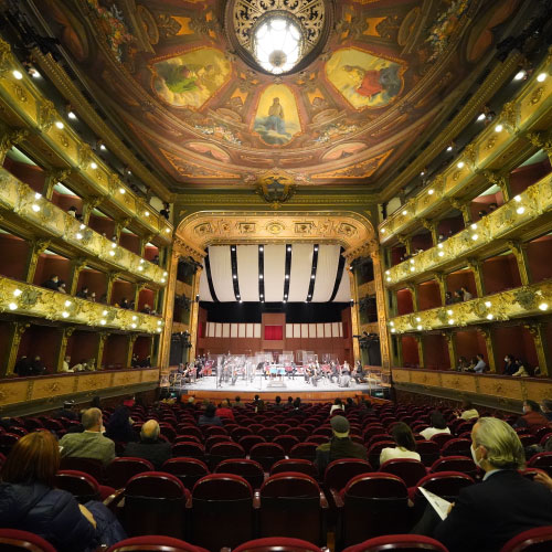 El Teatro Colón reabre sus puertas con programación artística de alto nivel