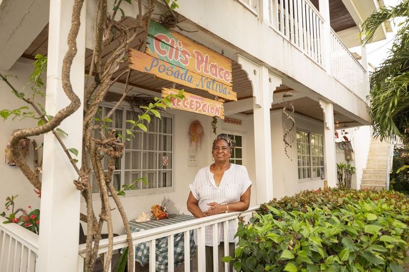 Posada Miss Cleo, hospedaje y cocina raizal en San Andrés