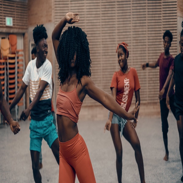 Clase Magistral Virtual " Dance Hall" Celebra la Danza - Invita Ministerio de Cultura