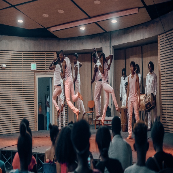 Clase Magistral Virtual "Danza Afrocontemporáneo" - Invita el Ministerio de Cultura