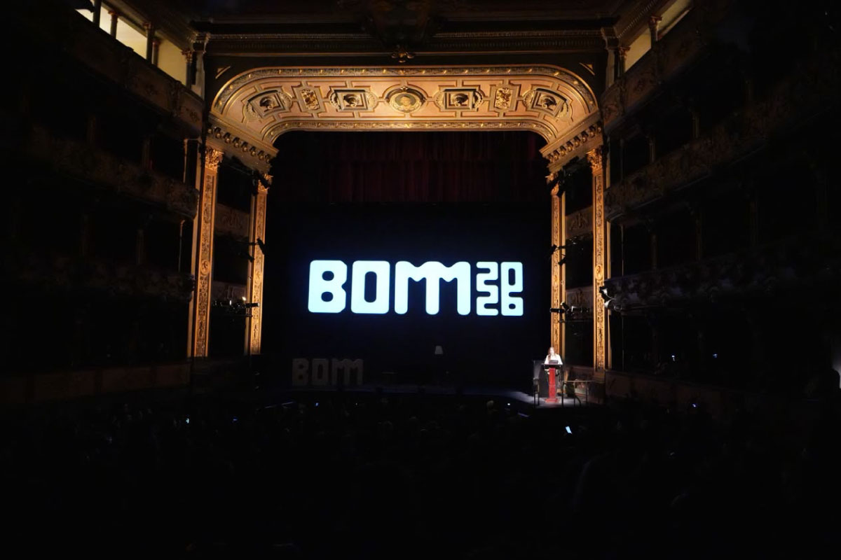 Bomm