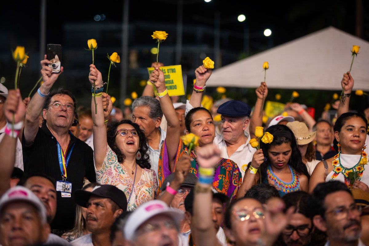 El Reencuentro en el Corazón del Mundo cierra con éxito: más de 60.000  personas celebraron la cultura y la paz en Santa Marta