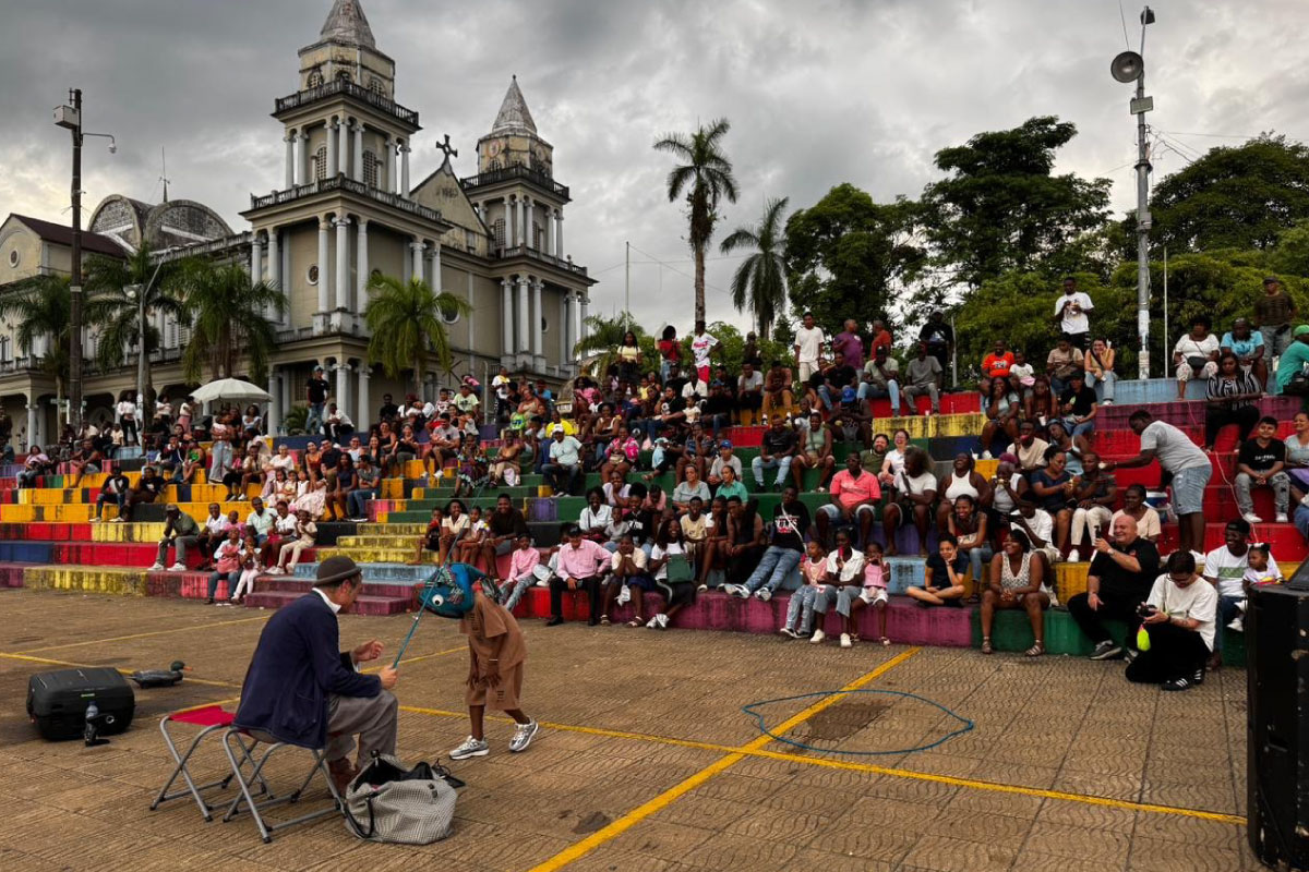 Boxeo en las calles llevó el FIAV a Quibdó
