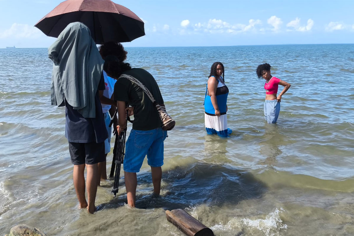 Luces, Cámara y Comunidad