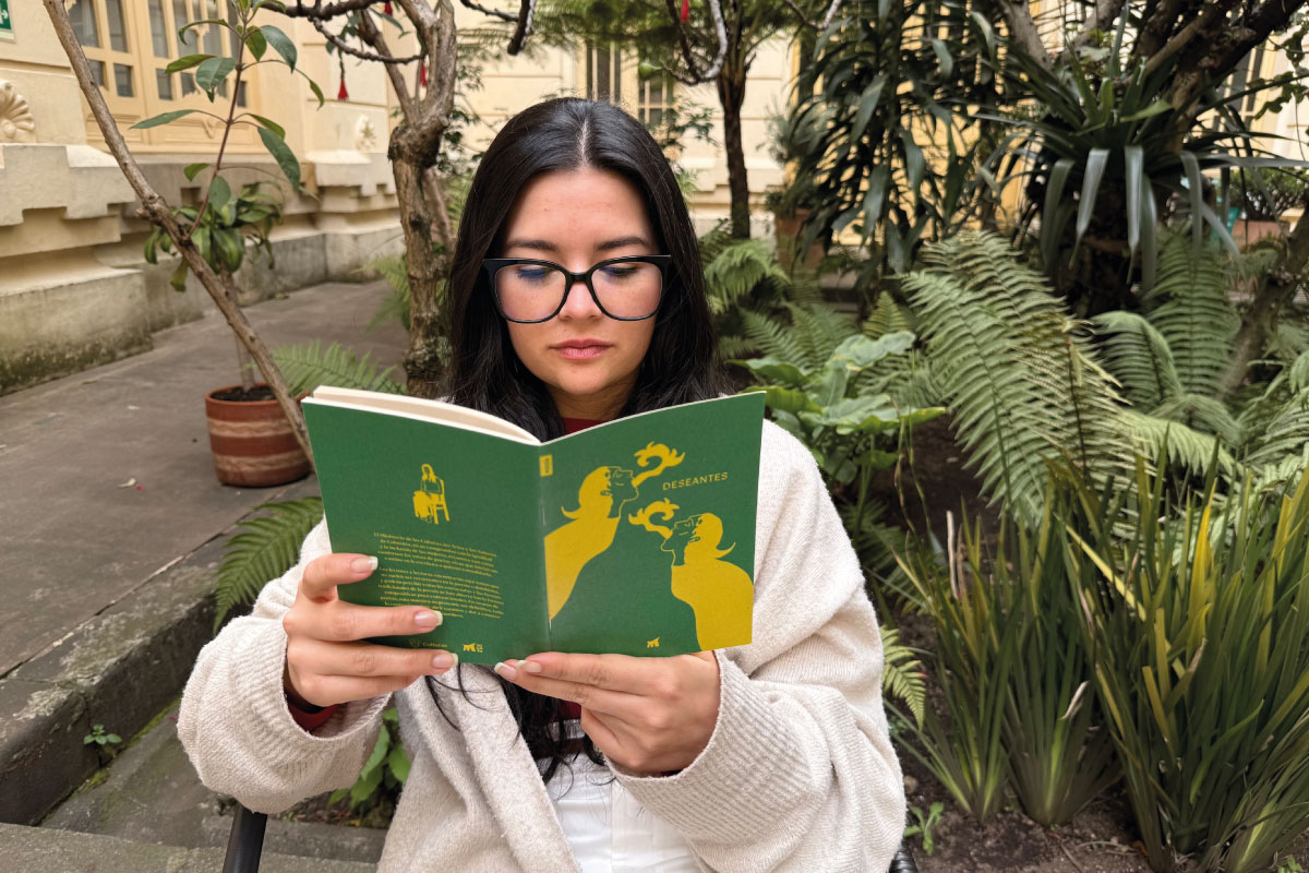 Poesía escrita por mujeres