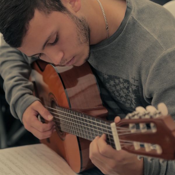 Se abre convocatoria gratuita ‘Clínicas Instrumentales’ para músicos y estudiantes de todo el país