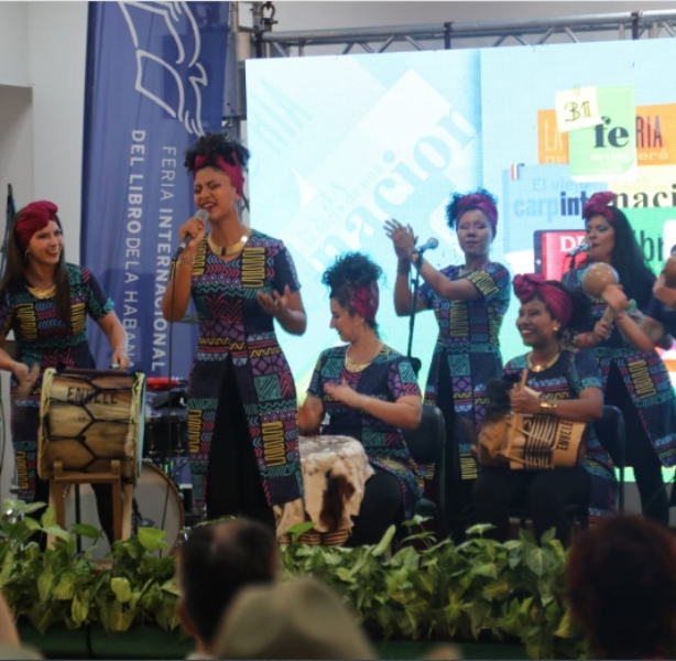 Las artes, las culturas y los saberes se destacaron en la inauguración de la Feria del Libro de La Habana