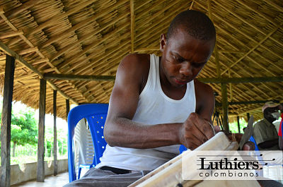 Luthiers Colombianos fomenta emprendimientos culturales y contribuye a la preservación del tambor alegre